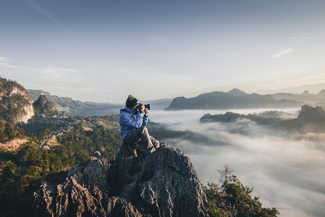 On another level.
Baan Ja Bo. Mae Hong Son, Thailand.